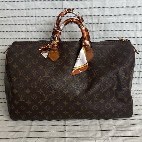 Louis Vuitton Handbags - Louis Vuitton speedy 40